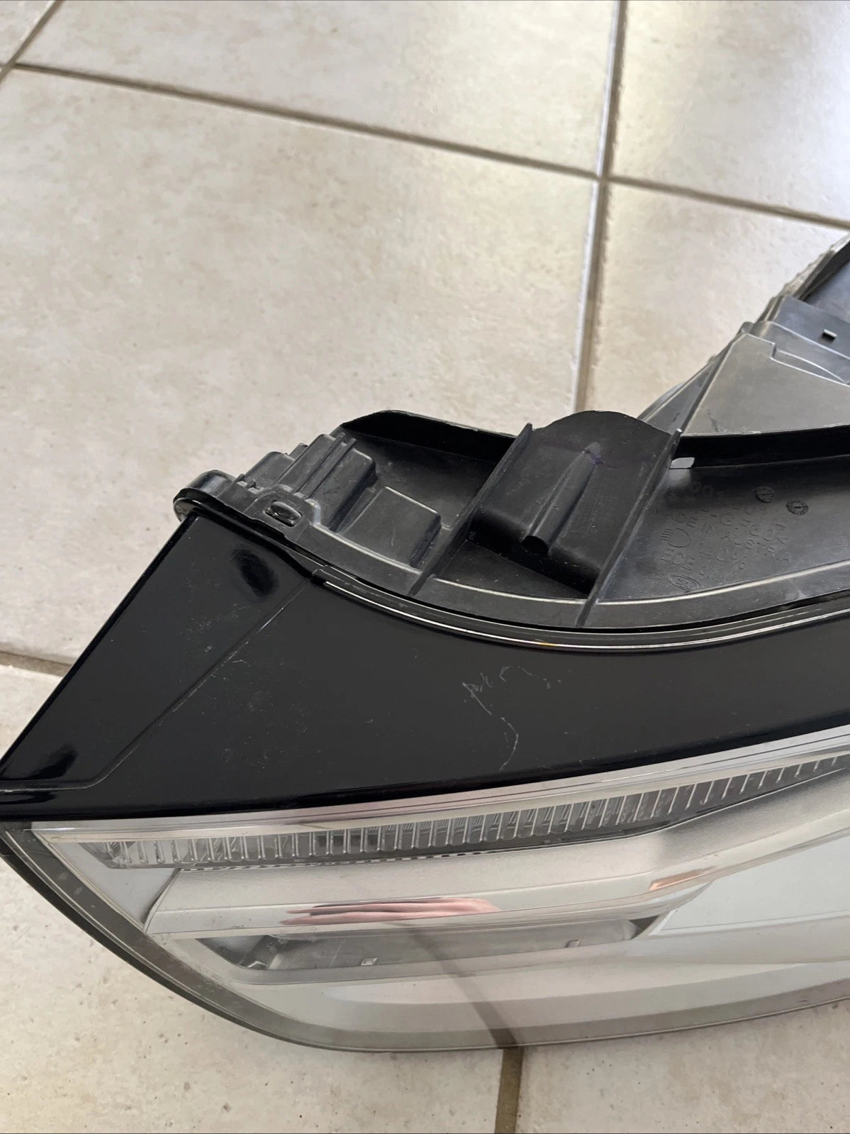 2016 2017 2018 AUDI Q3 LEFT LH DRIVER HEADLIGHT Headlamp 8U0941005E OEM #12